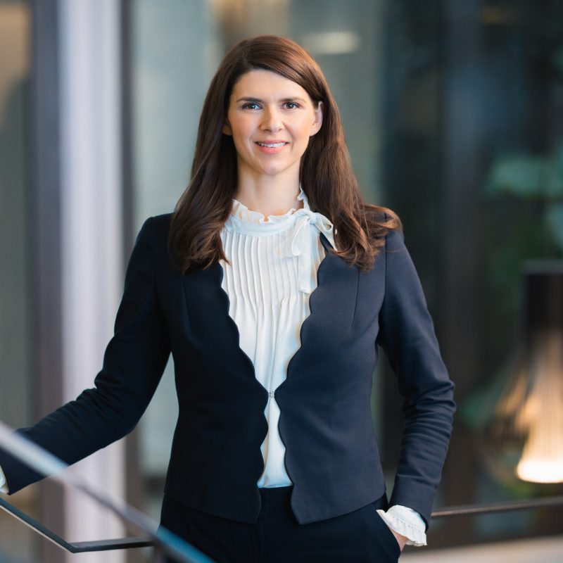 Dr. Anja Konhäuser