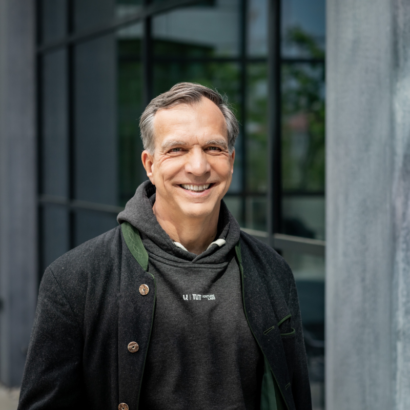 Dr. Philipp Gerbert